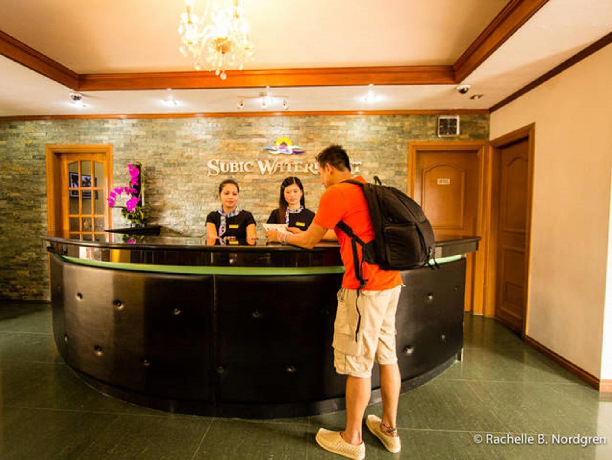Subic Waterfront Resort And Hotel Exteriér fotografie