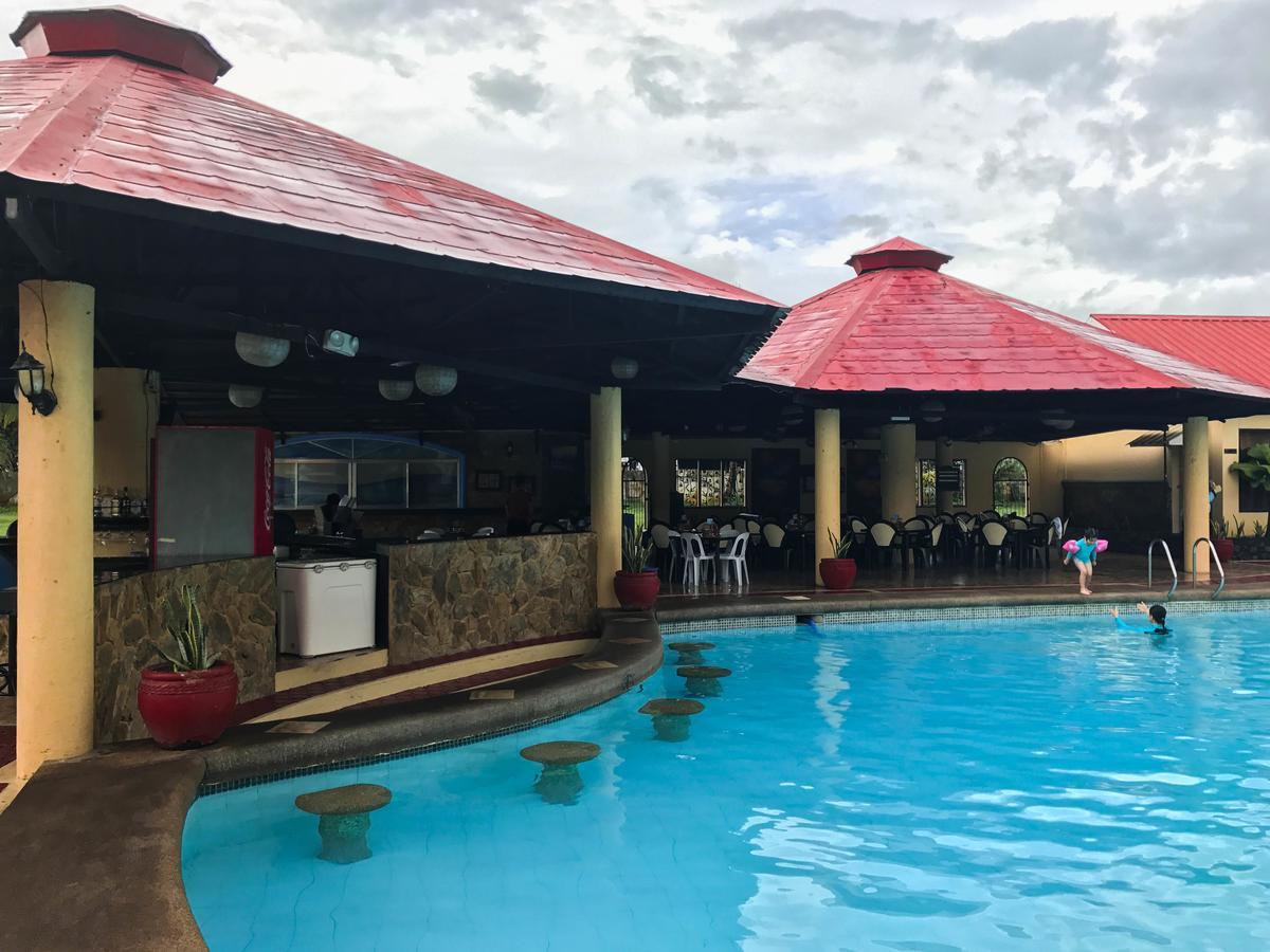 Subic Waterfront Resort And Hotel Exteriér fotografie